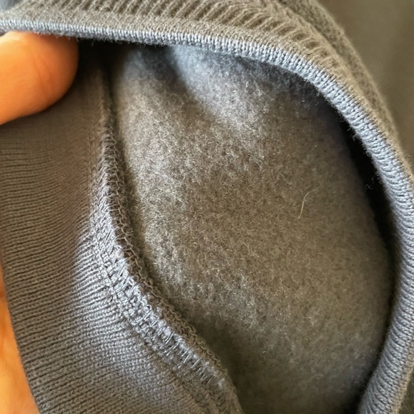 Izod Men's V-Neck Sweater Vest Size XL Golf Black Butte Ranch NWT New - Picture 7 of 7